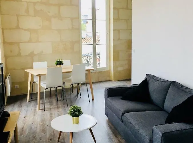 Appartement Charmant Place De Lerme Burdeos